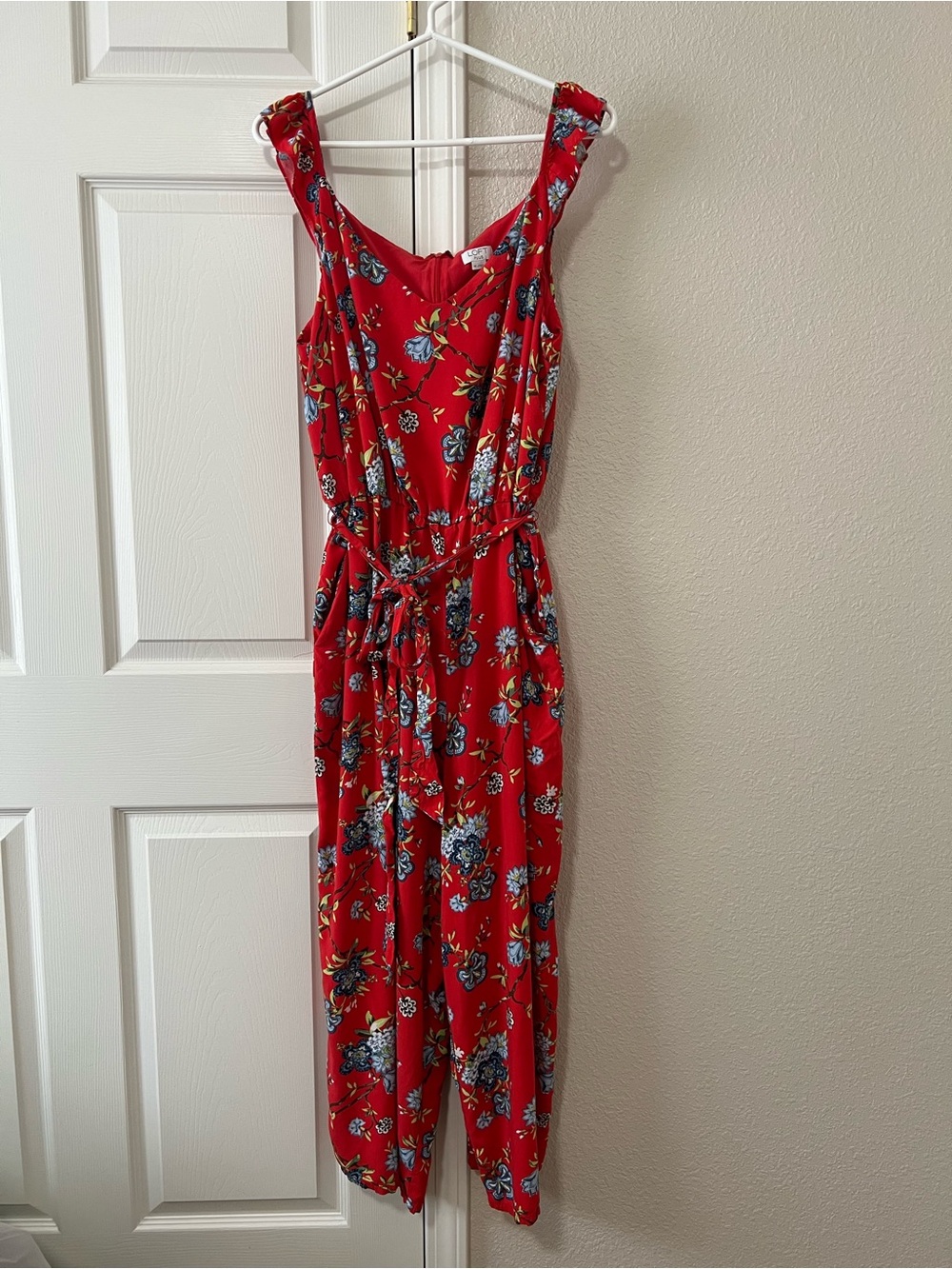 LOFT Plus Floral Jumpsuit Size 18 Red Sleeveless Ruffle Tie Waist Wide Leg